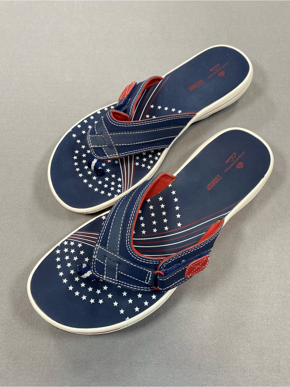 Cloudsteppers by Clarks Navy and Red Star-Print Women's Flip Sandals